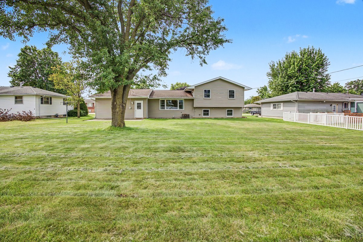 10 Imperial Drive