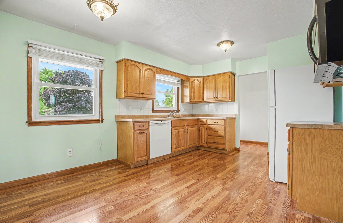 10 Imperial Drive