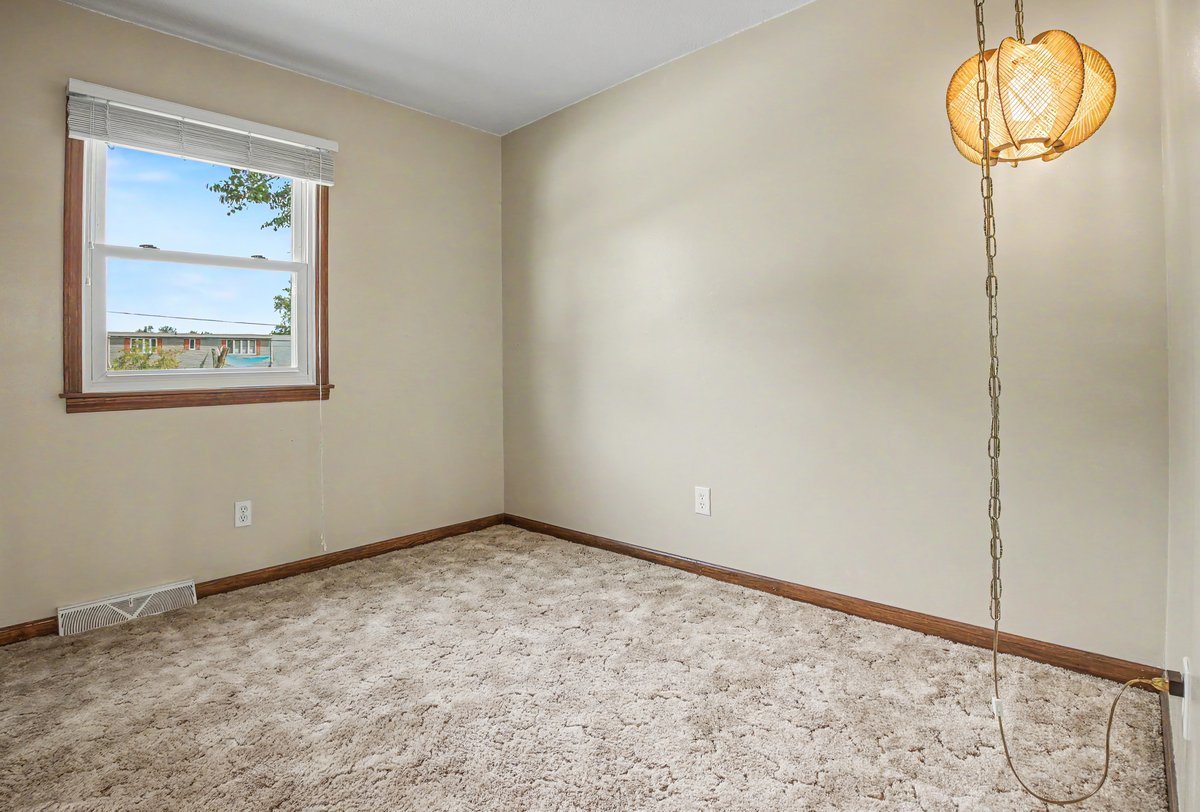 10 Imperial Drive