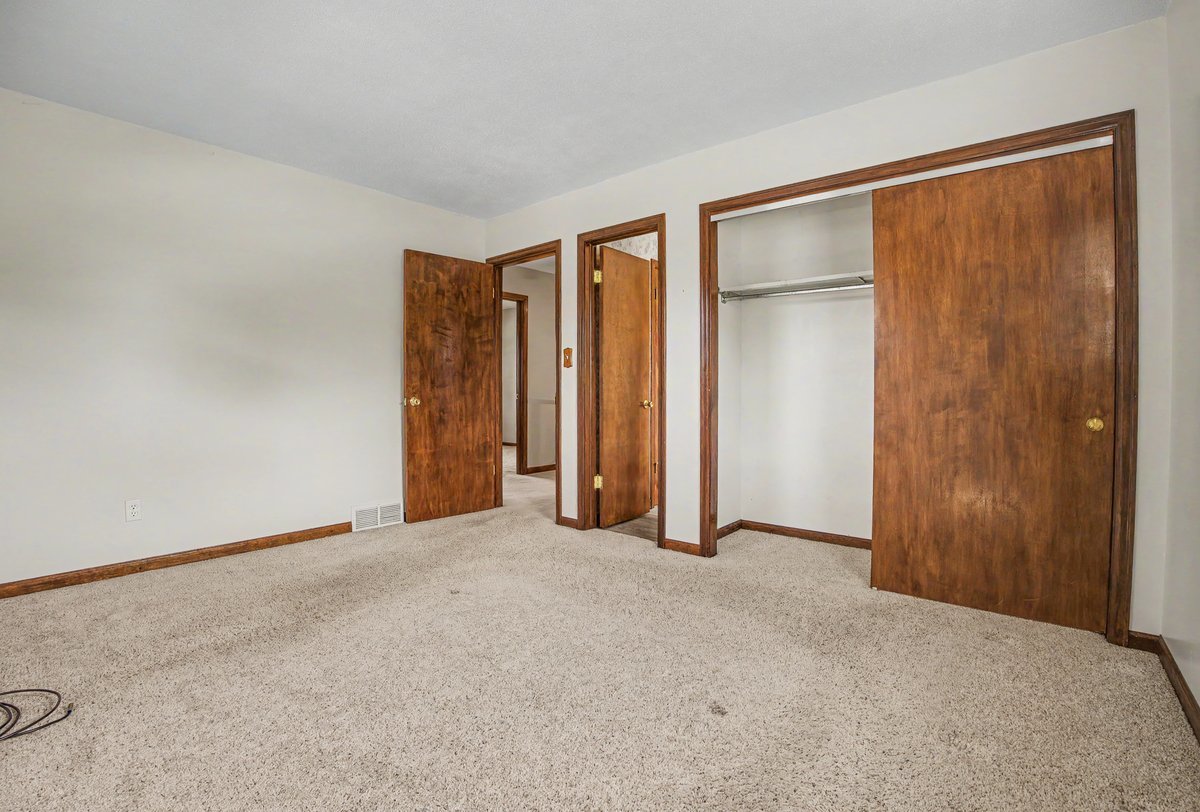 10 Imperial Drive