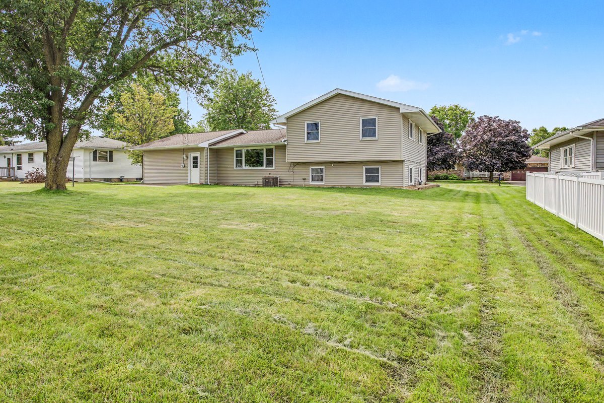 10 Imperial Drive