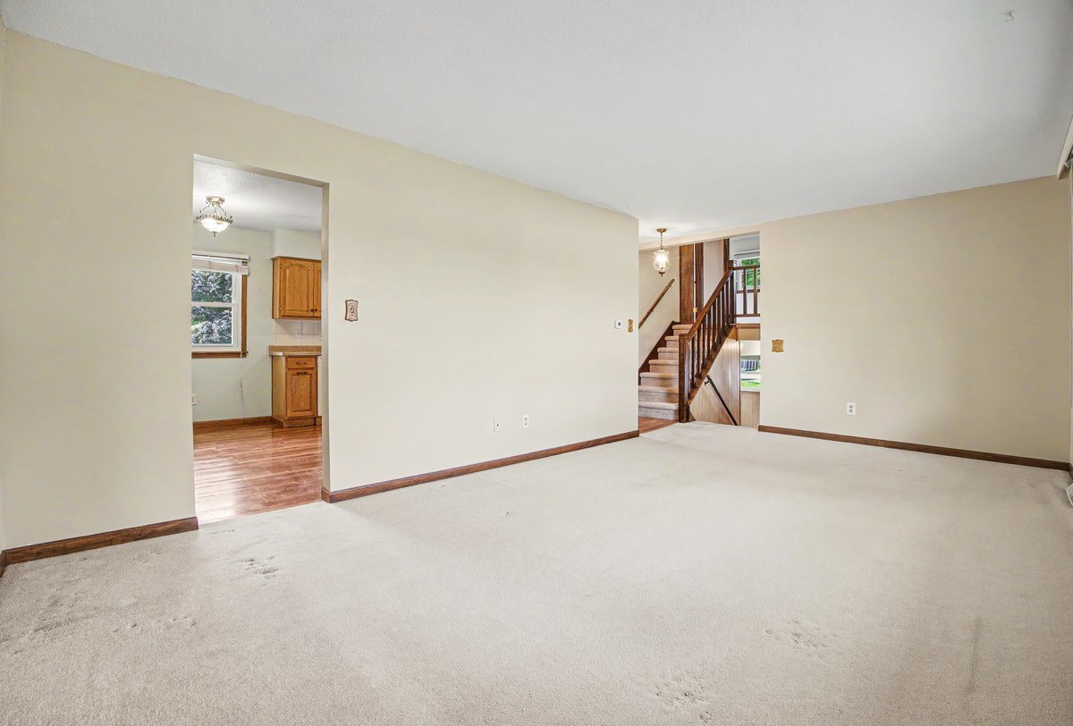 10 Imperial Drive