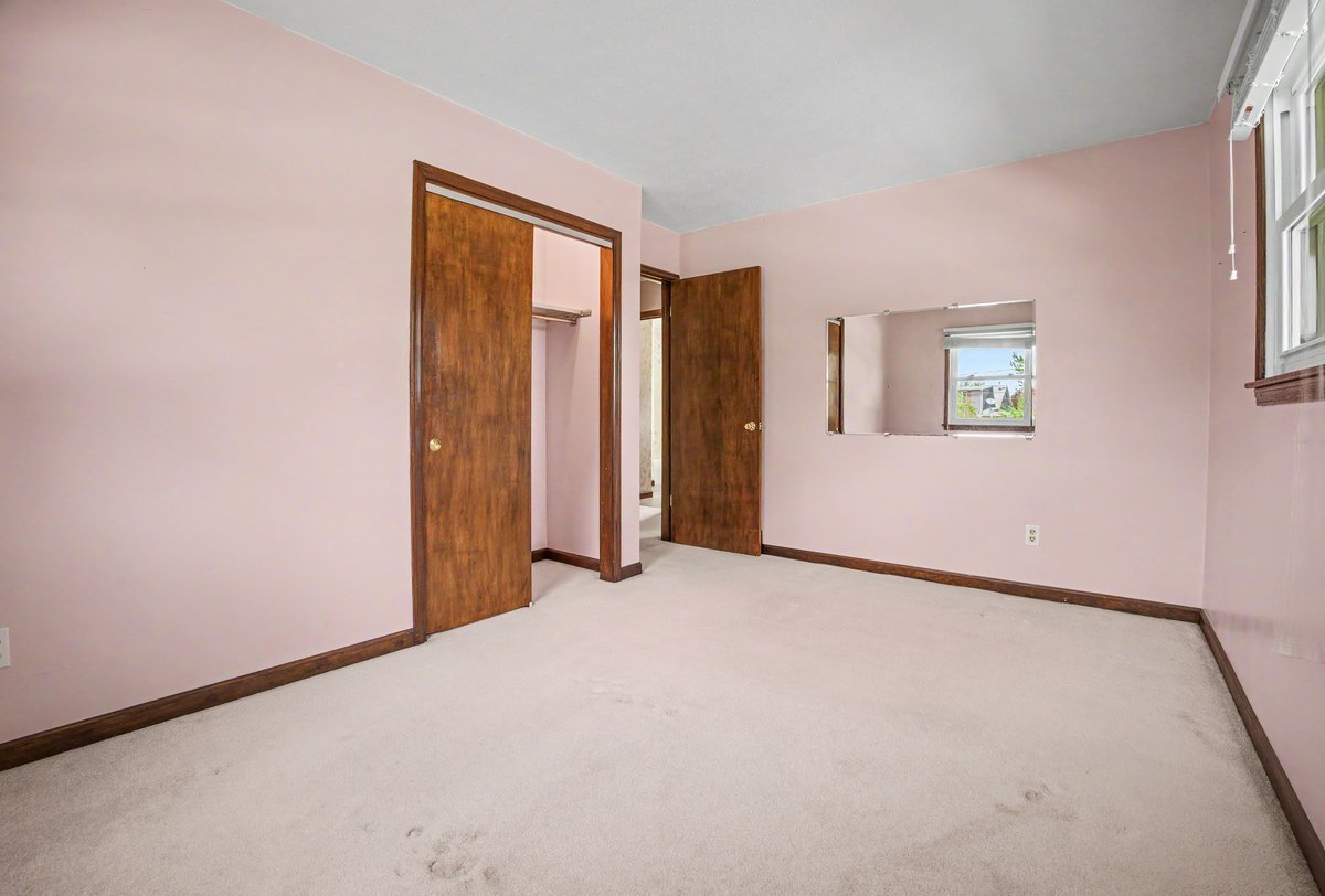 10 Imperial Drive