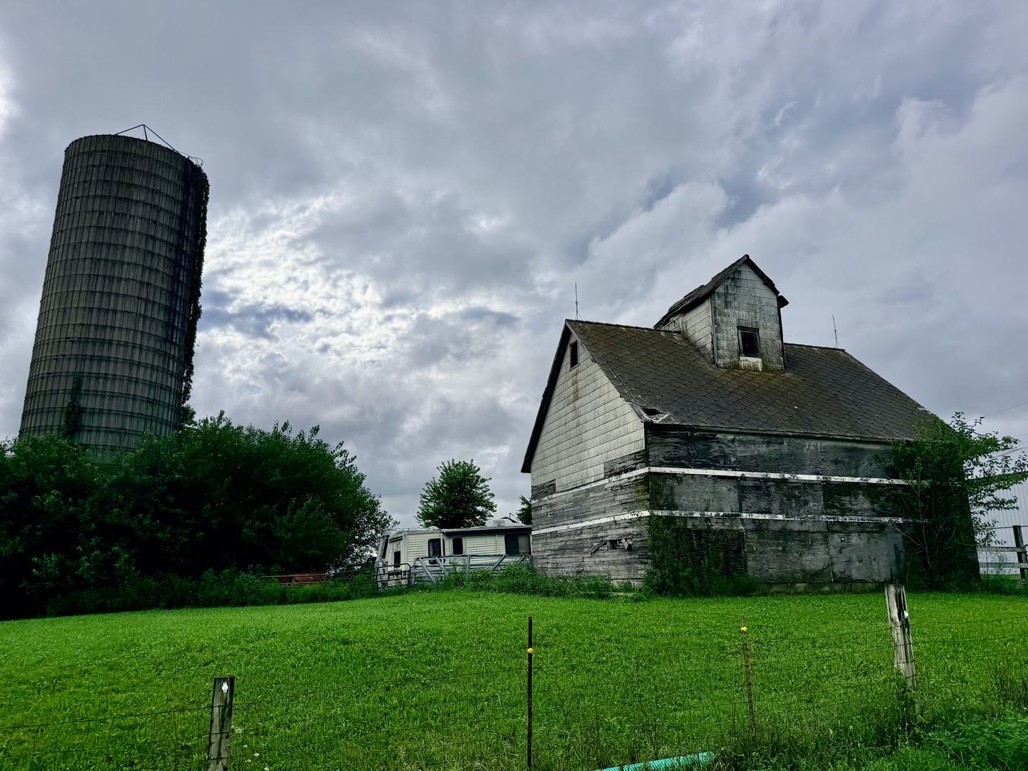 1146 N 2150th Road