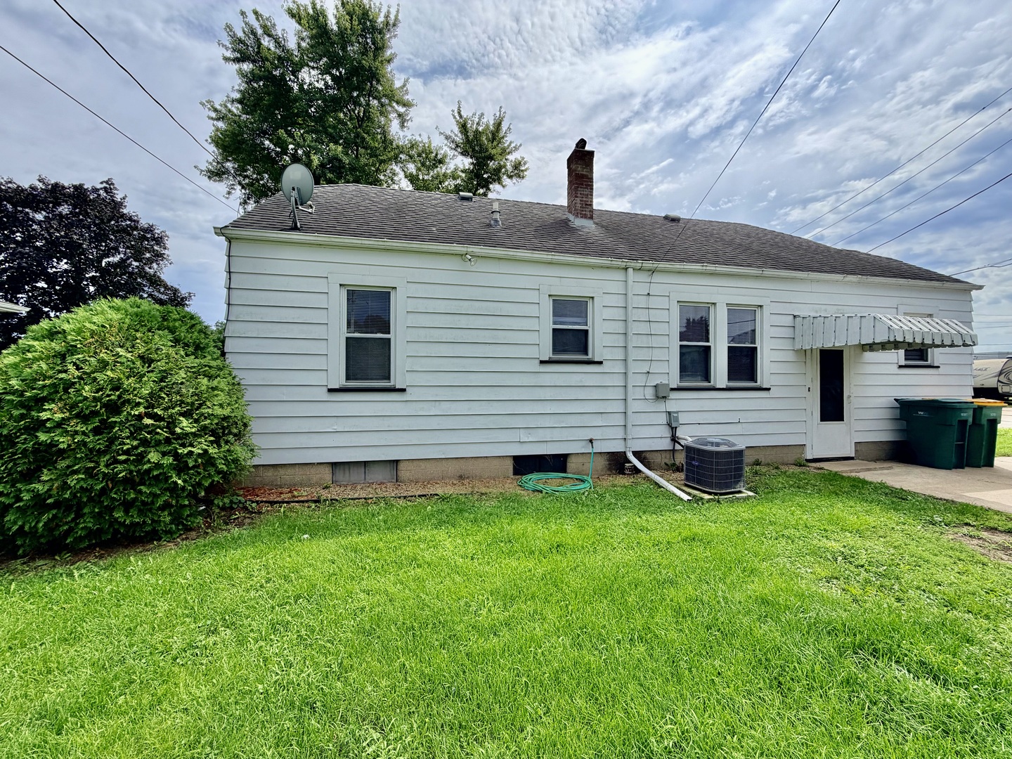 800 E 12th Street