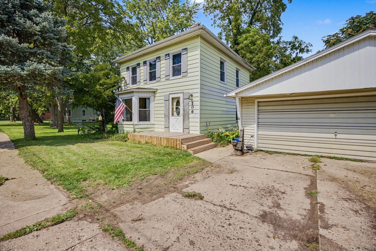106 E Front Street