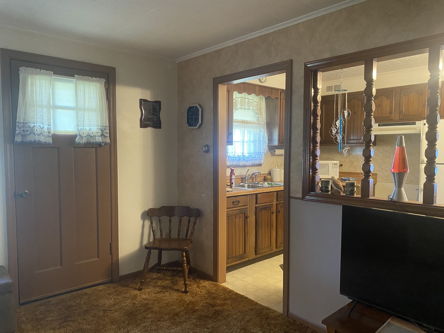 1415 Little Main Street
