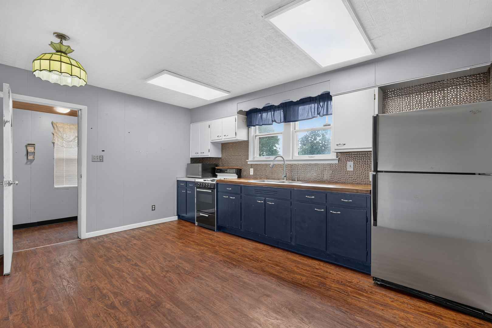 1008 Painter Street