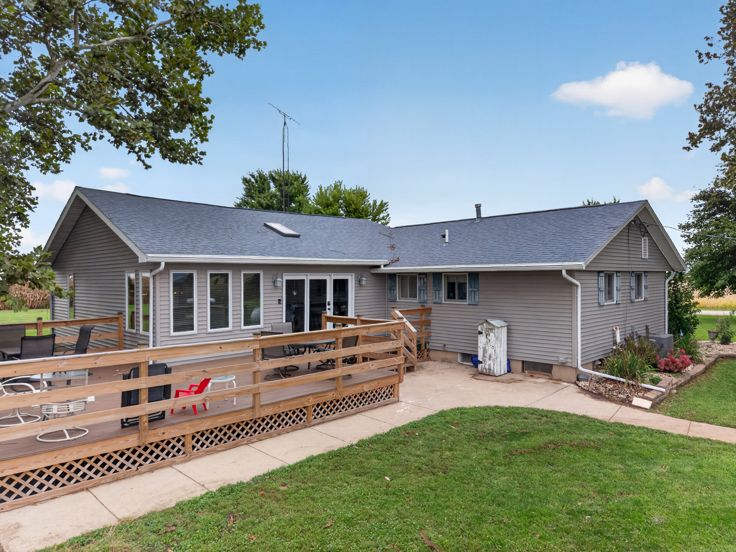 28633 N 200 East Road