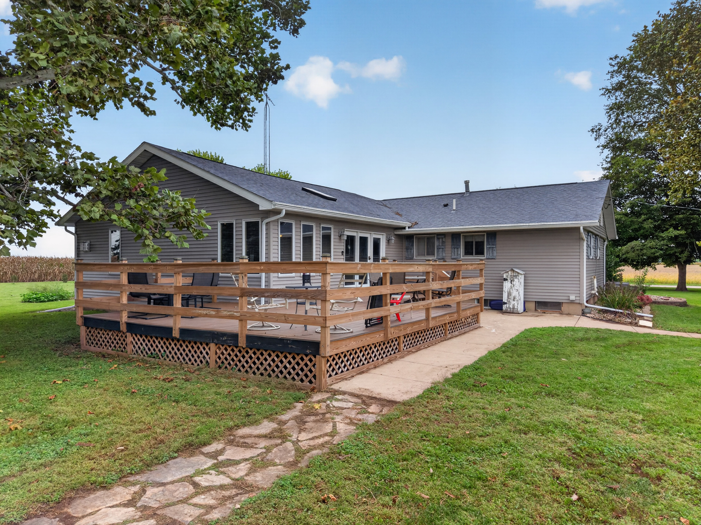 28633 N 200 East Road