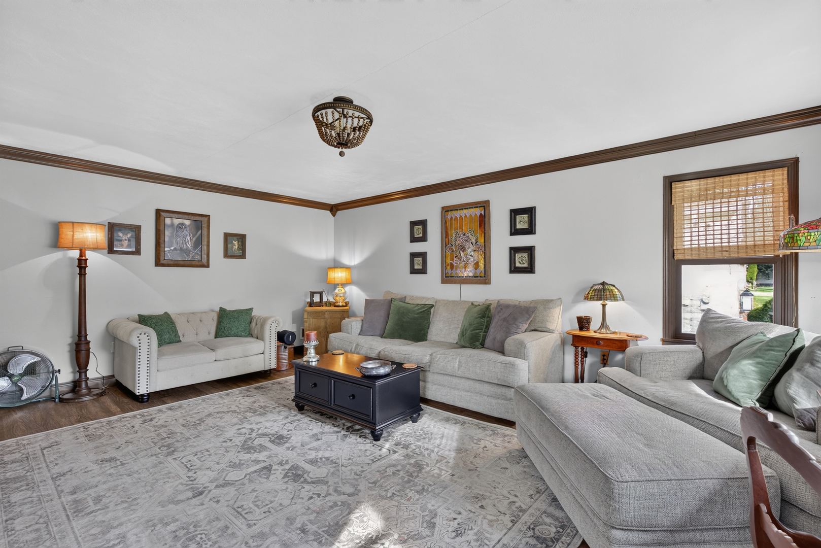 901 Lowden Road
