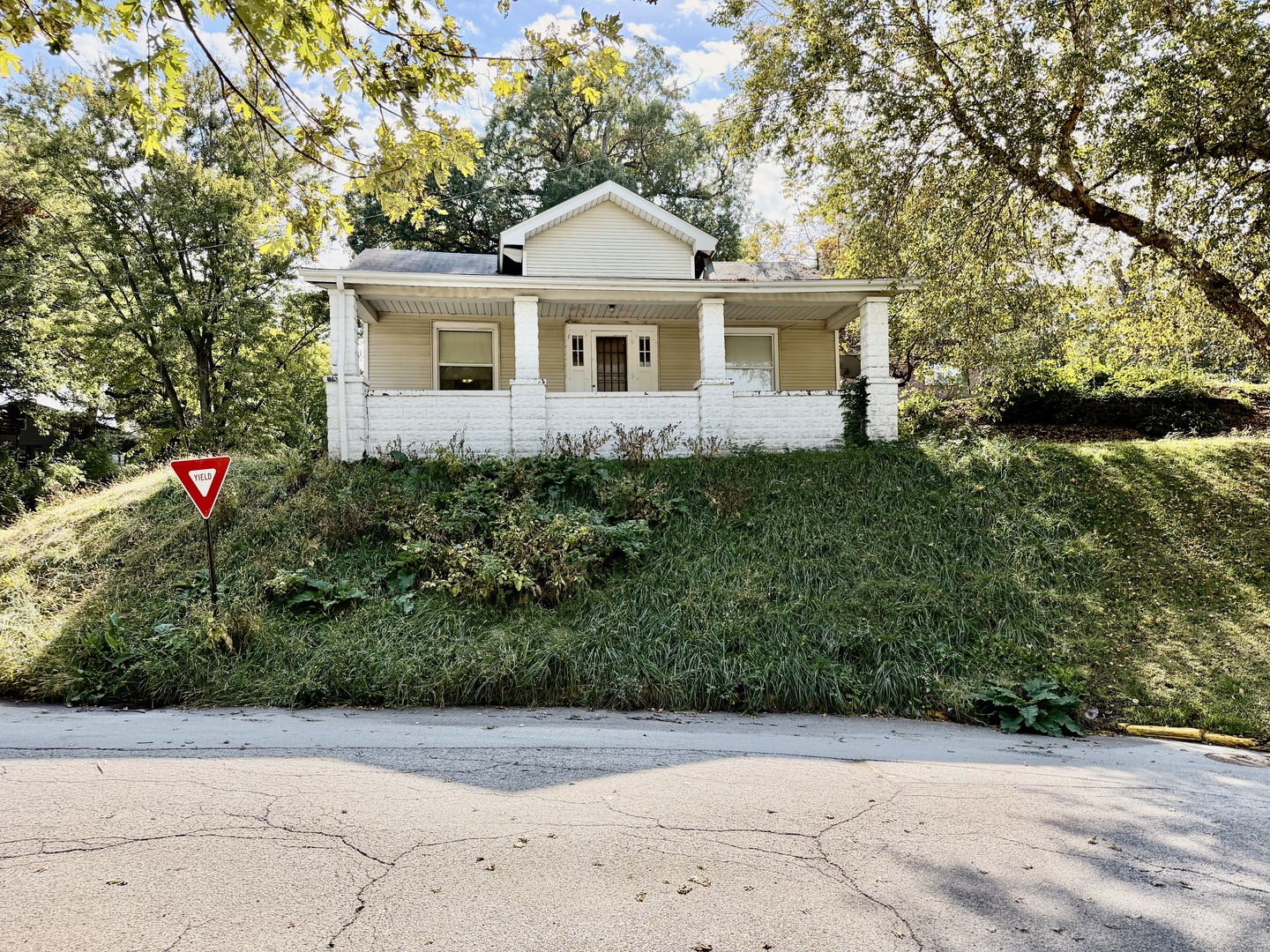 206 8th Street