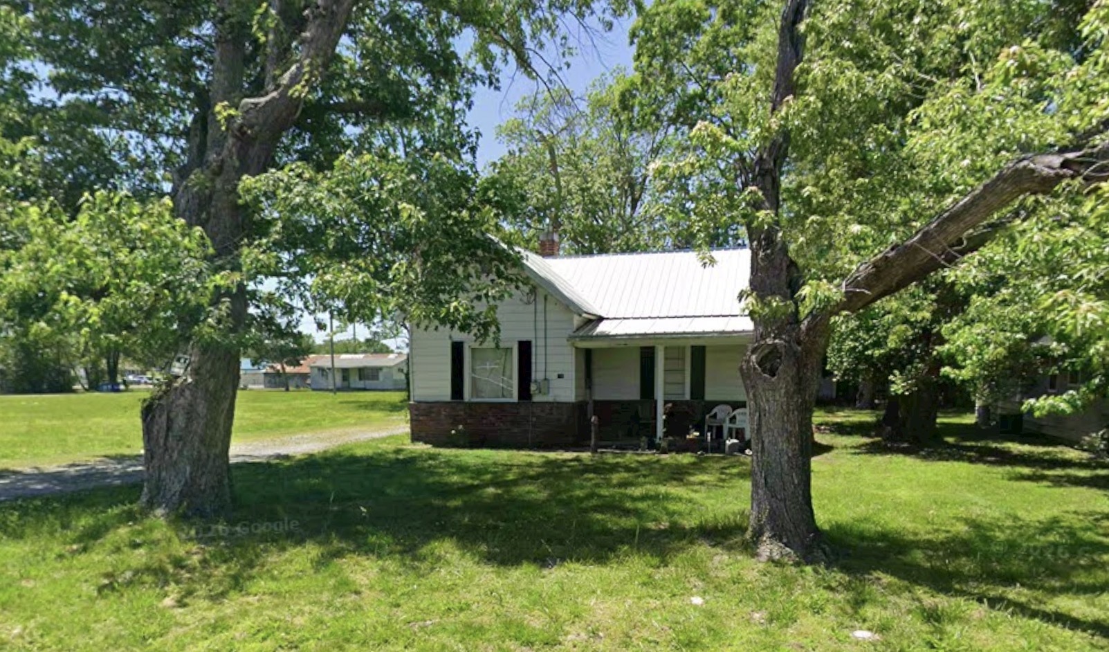106 N 4th Street