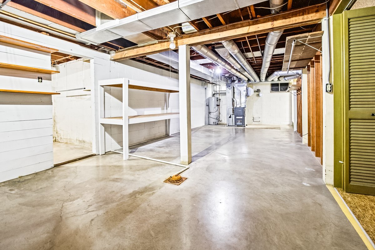 1106 Van Buren Street