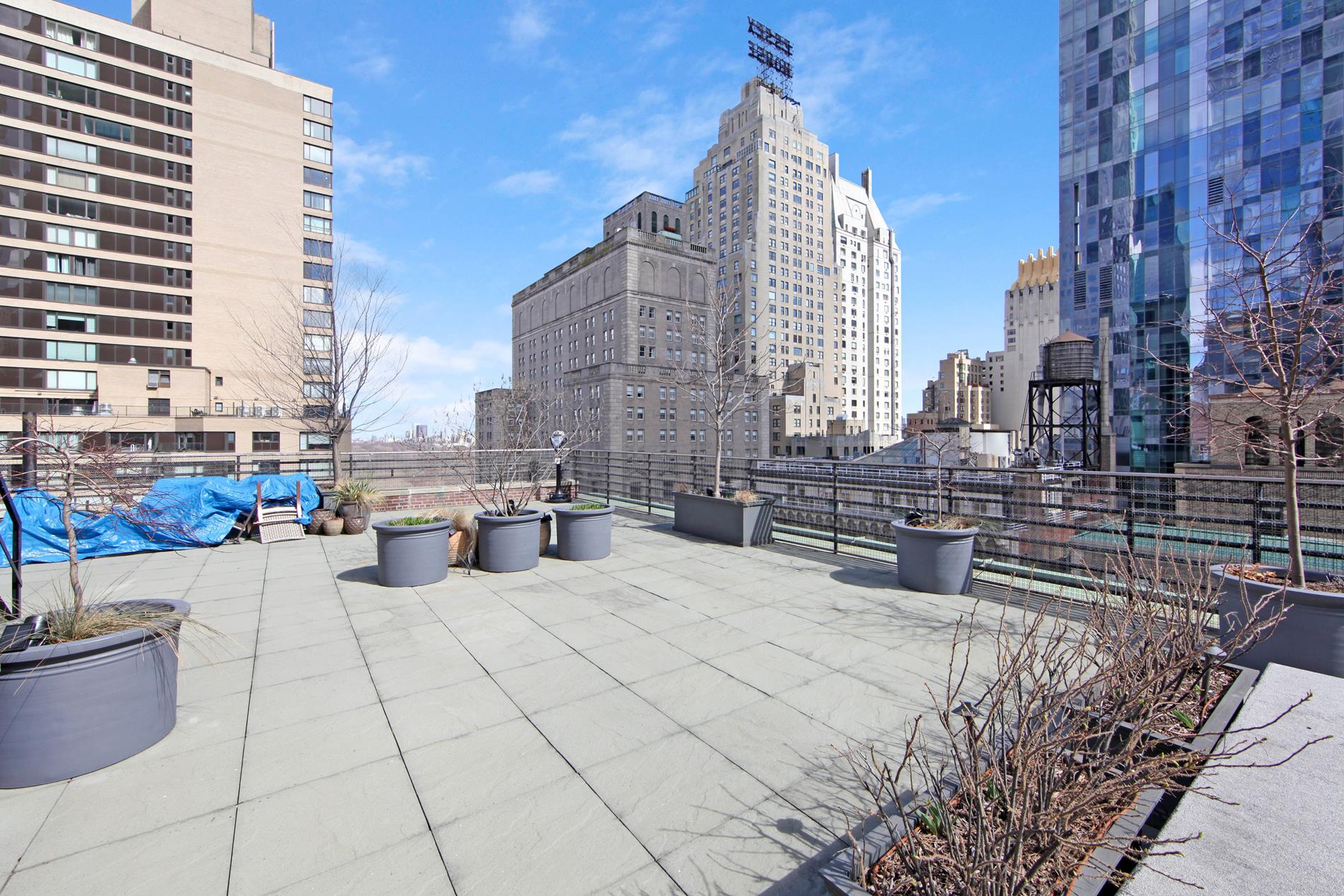 205 W 57th Street 4-AA