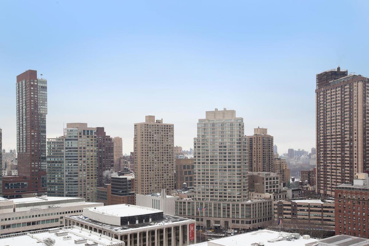 161 W 61st Street 24-E