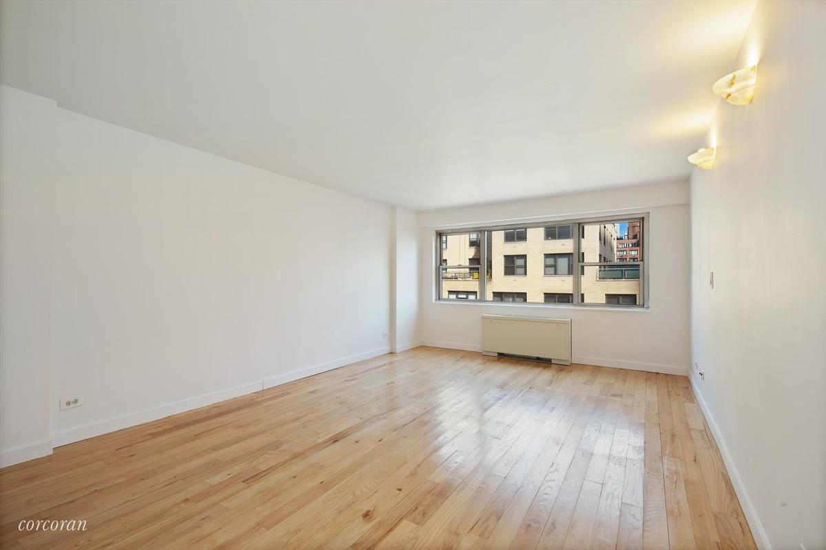 330 E 49th Street 6G