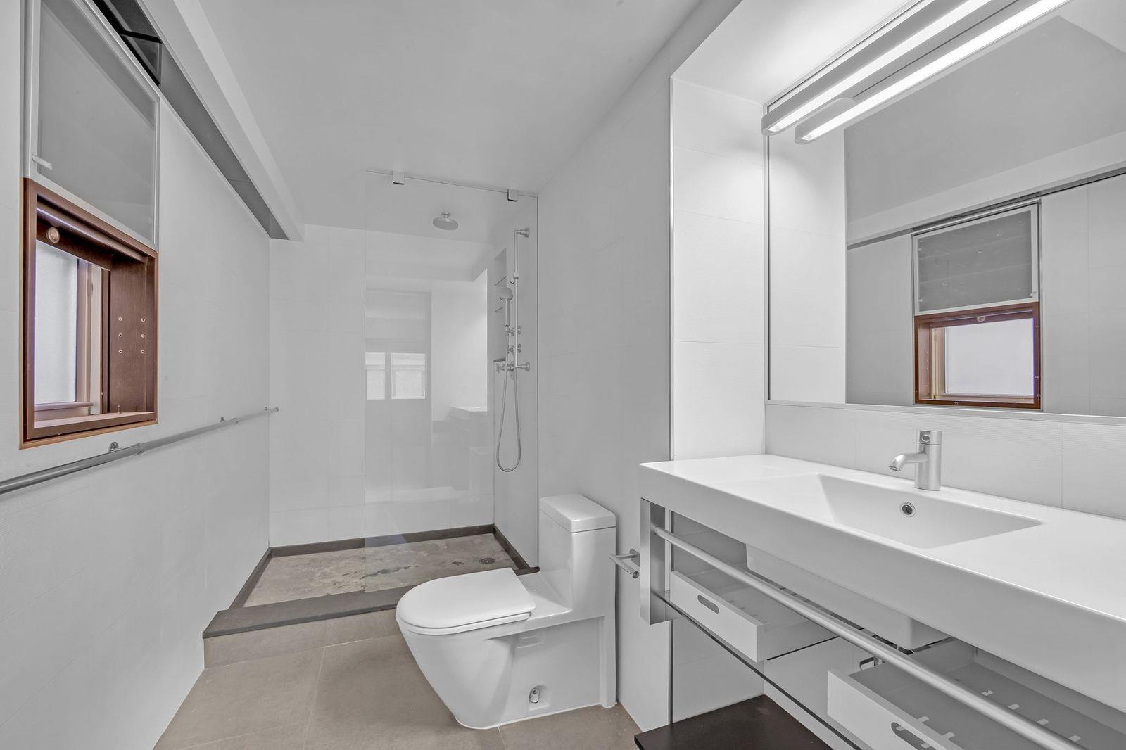 40 E 78th Street 7-H