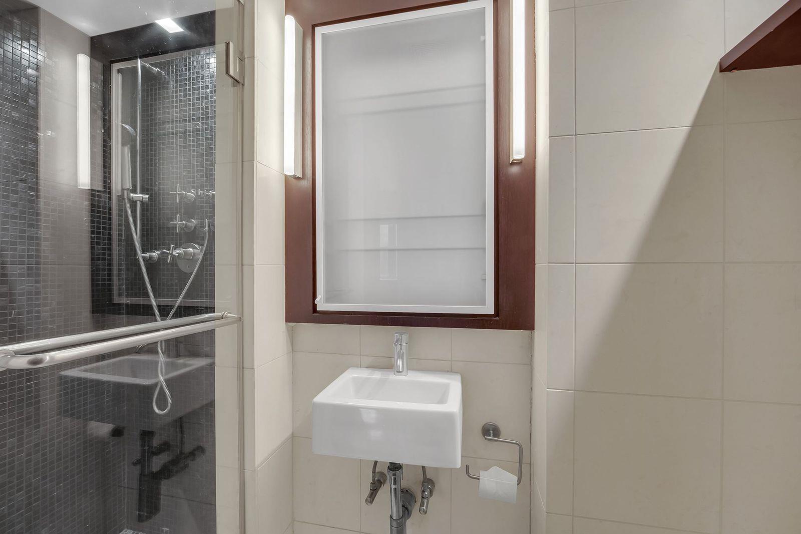 40 E 78th Street 7-H