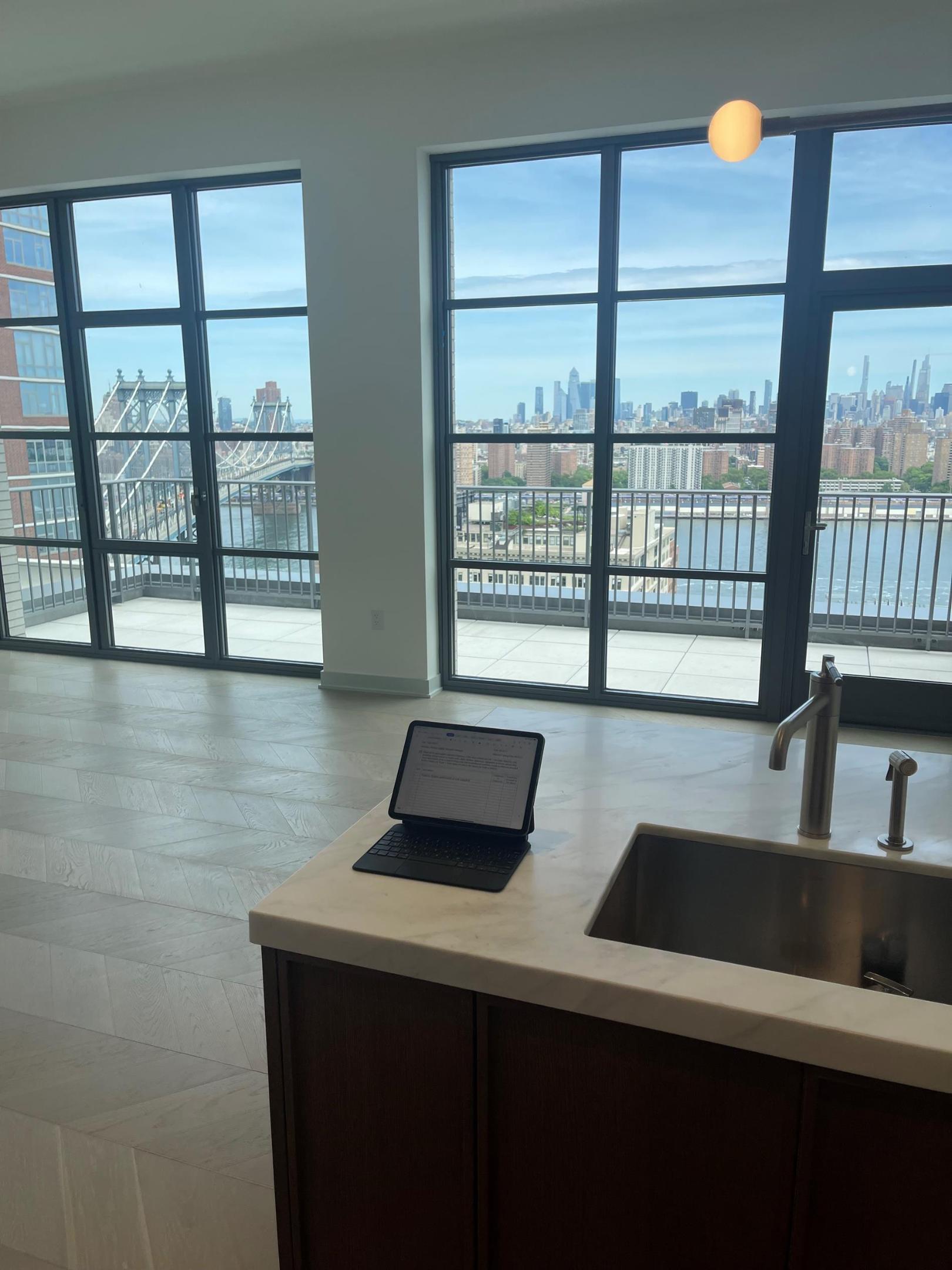 115 York Street PH-21F