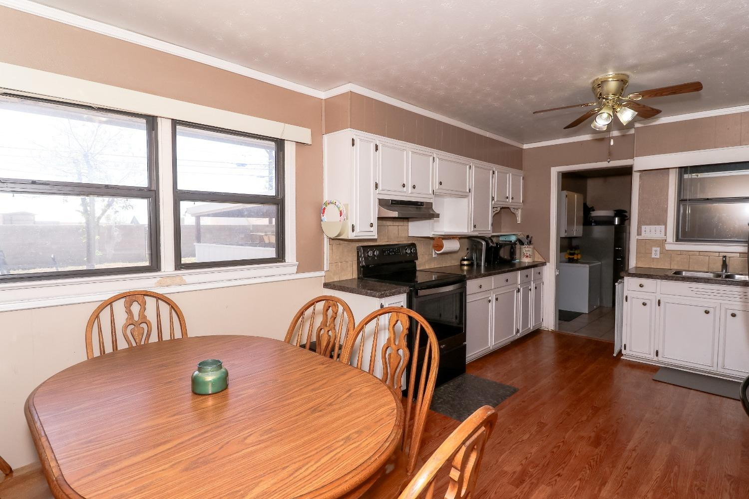 107 N 22nd Place