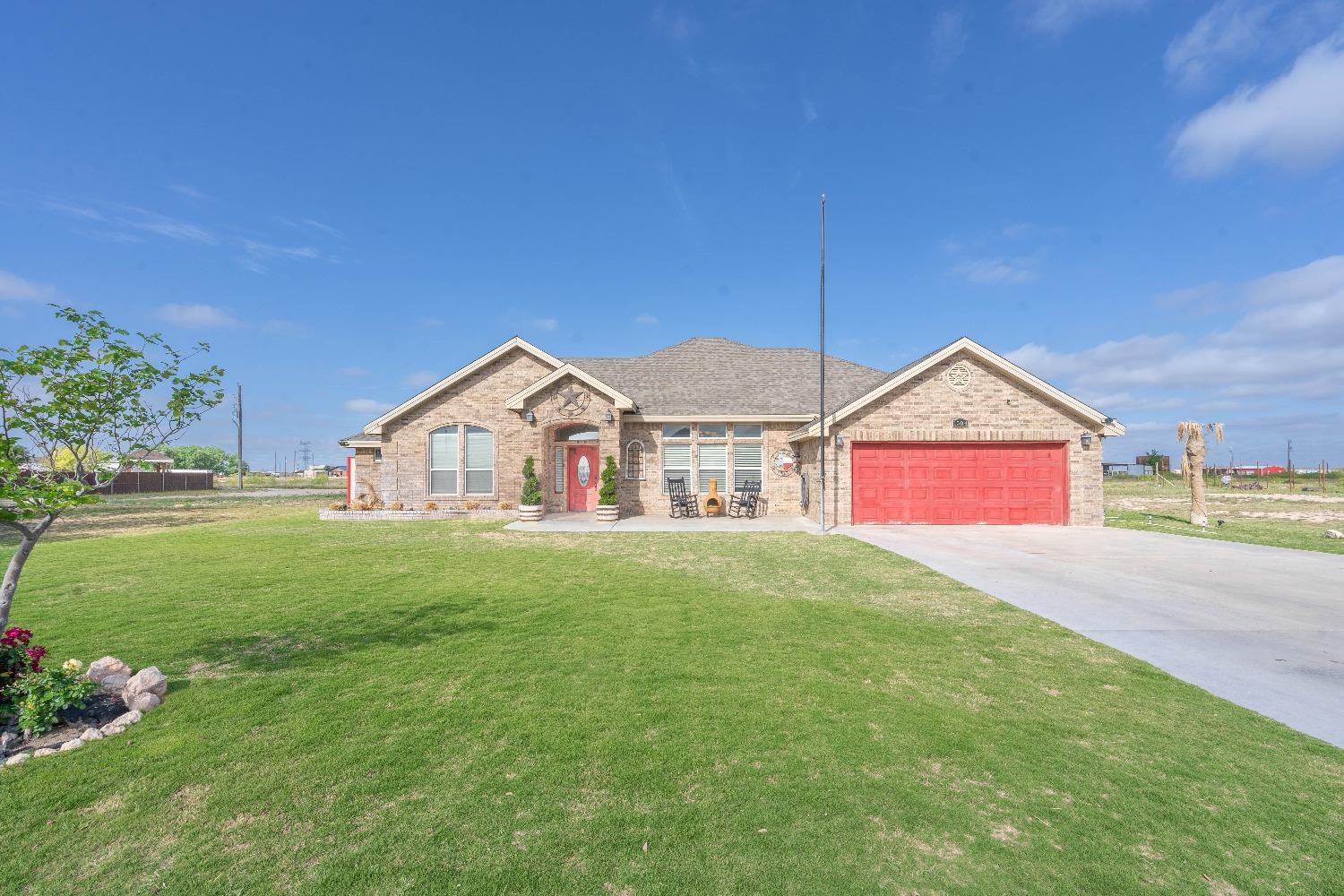 1504 S County Road 1085