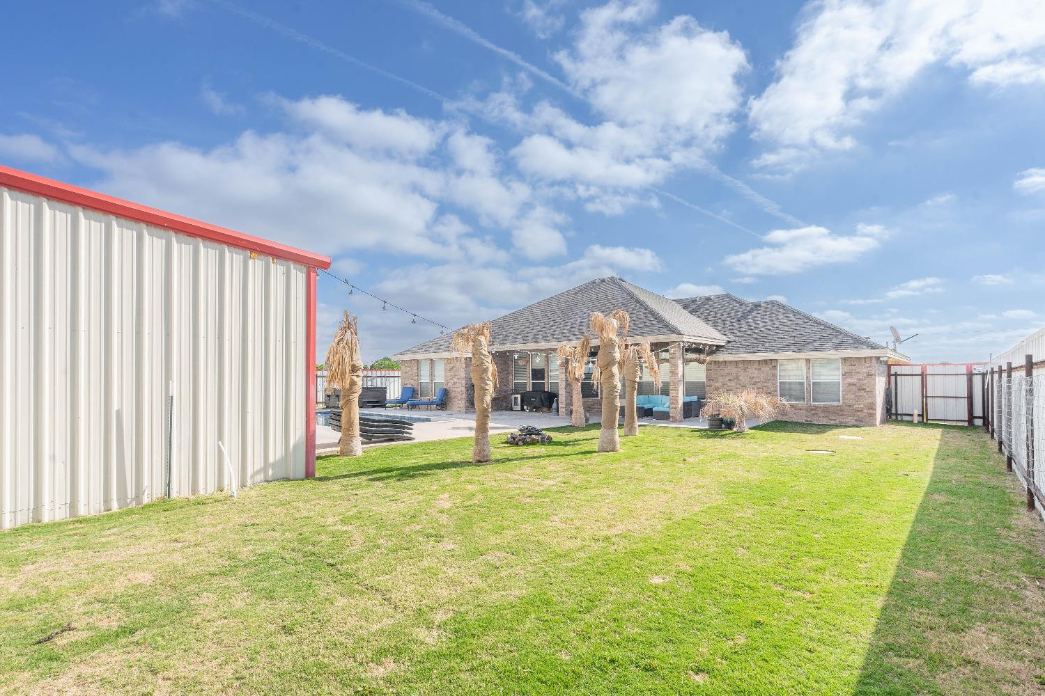 1504 S County Road 1085