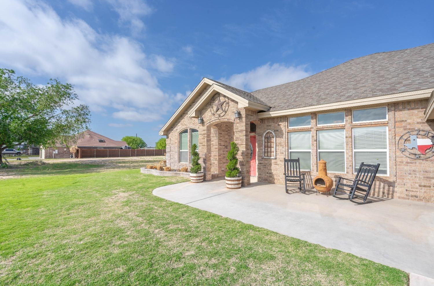 1504 S County Road 1085