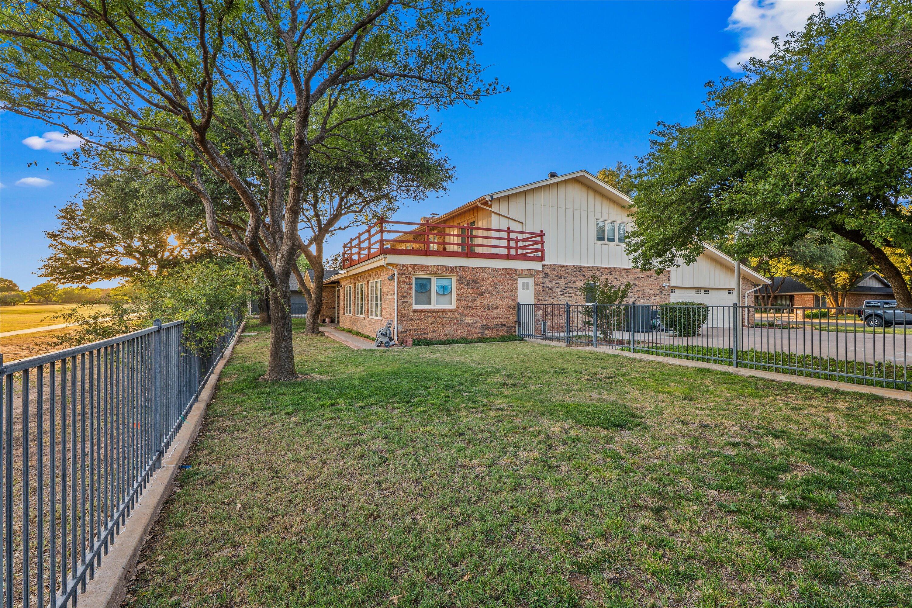 4407 89th Street