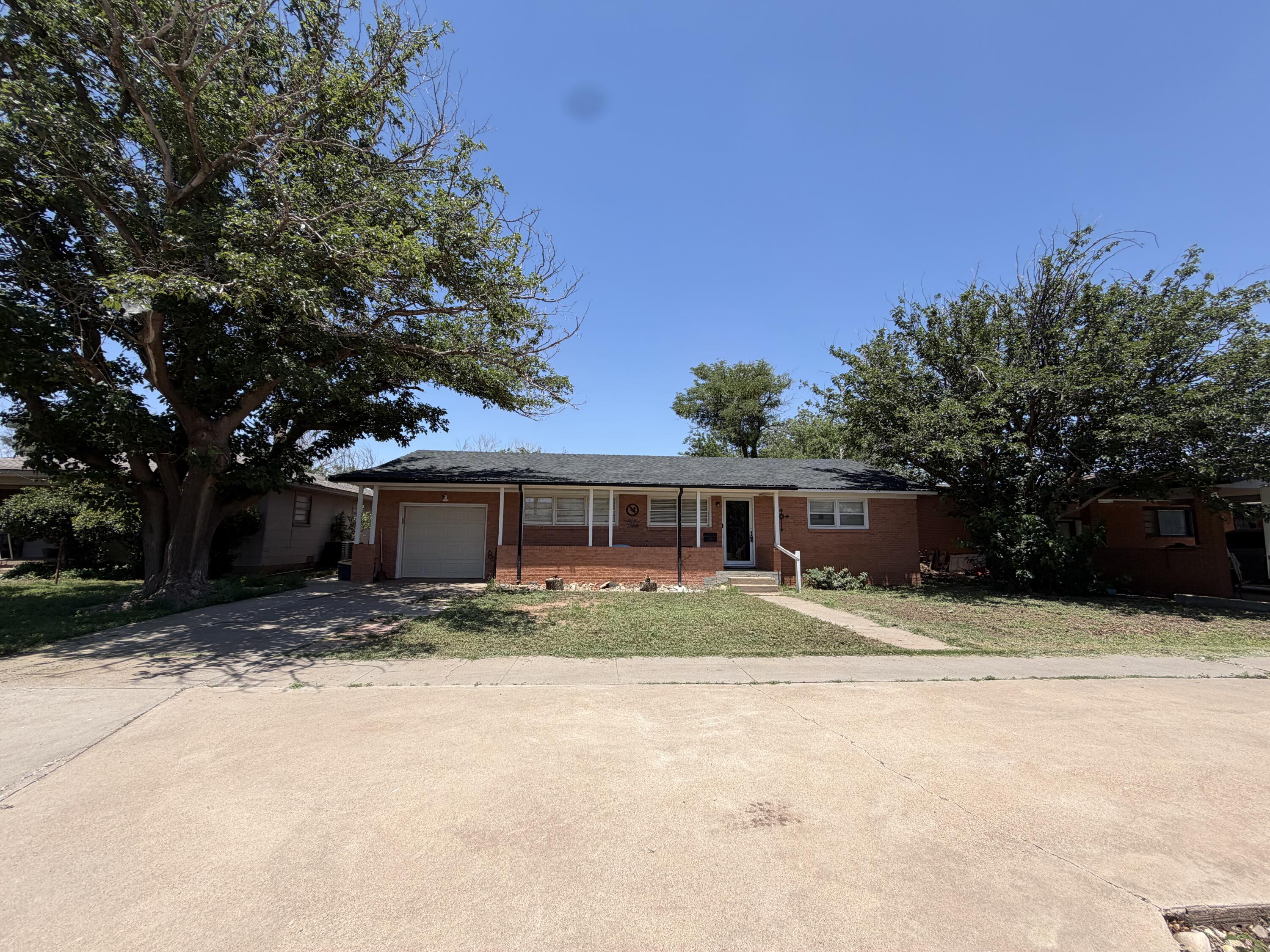 407 Pine Street