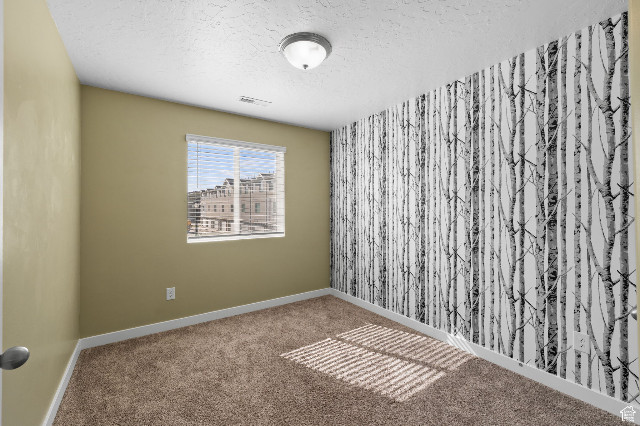14 N LAUNCH CT