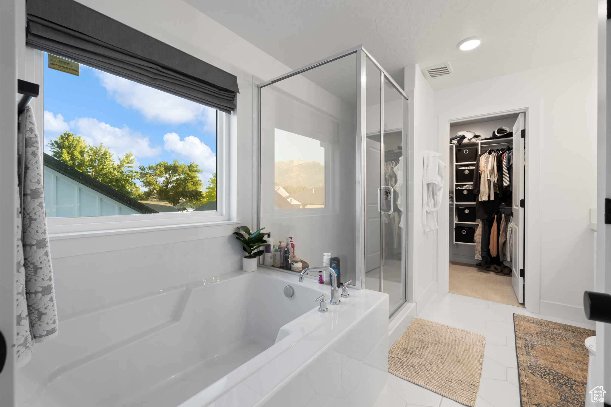 8366 S LEVINE LN