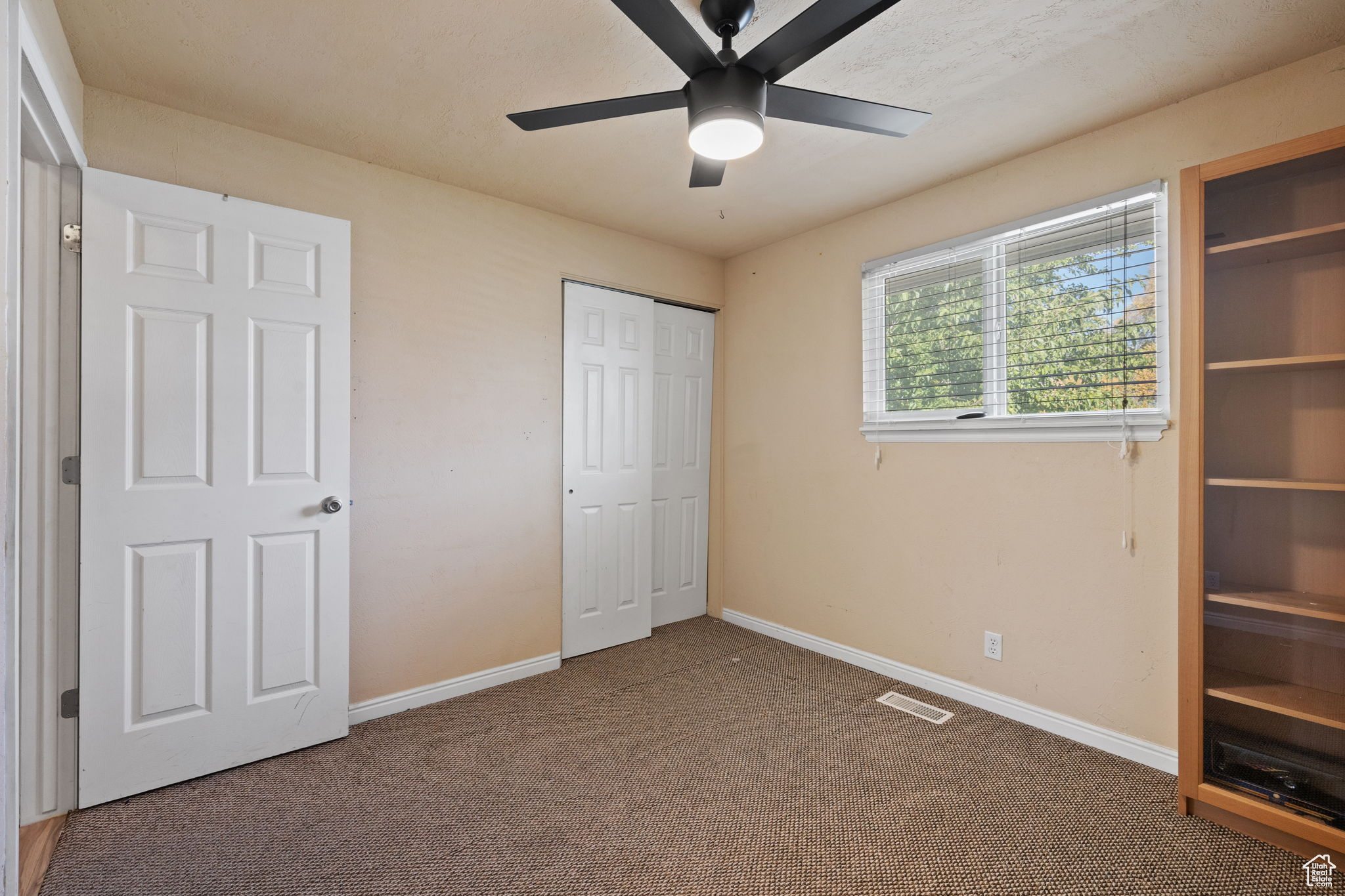 109 W 1120 RD