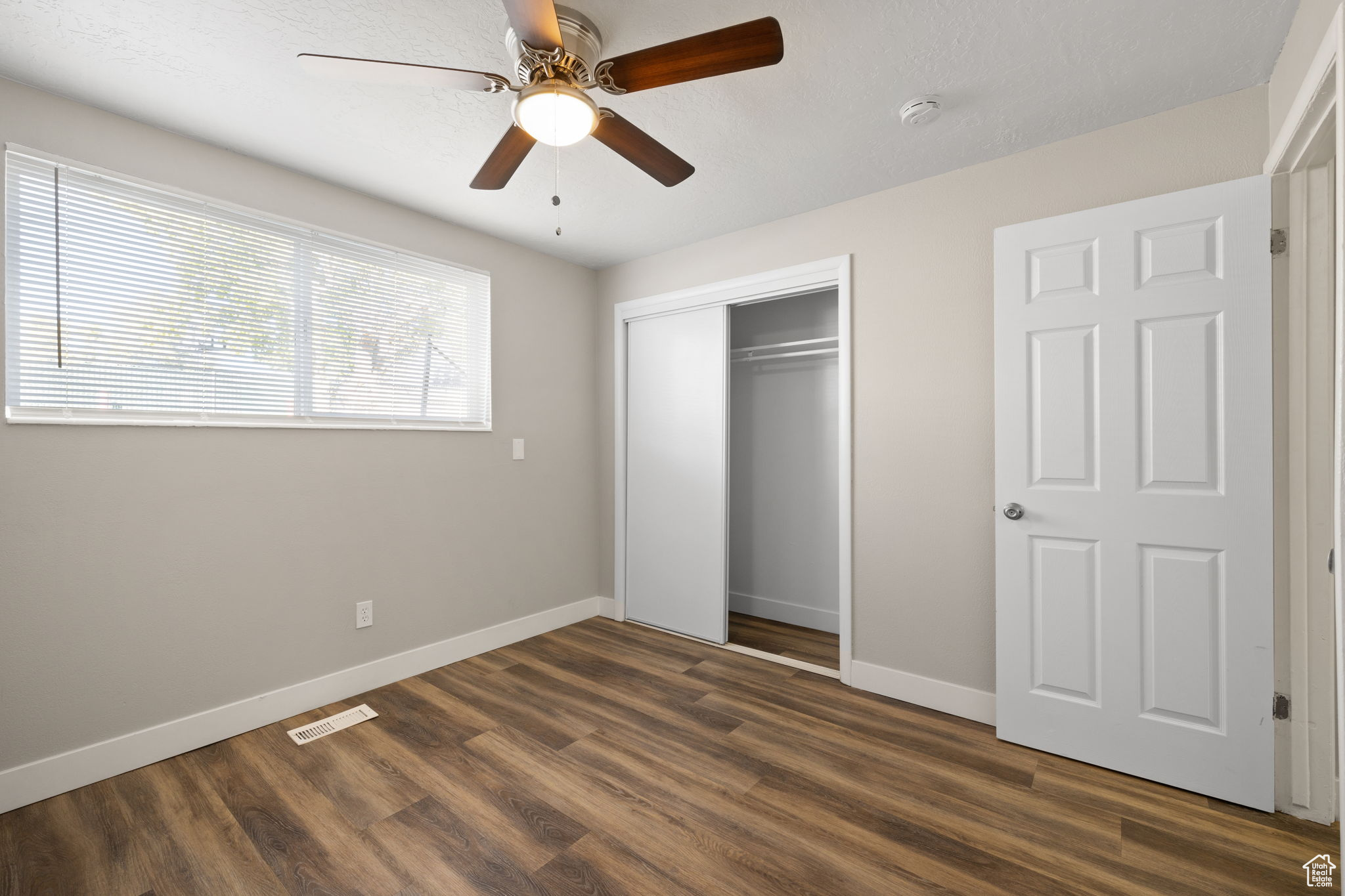 106 W ANGELO AVE