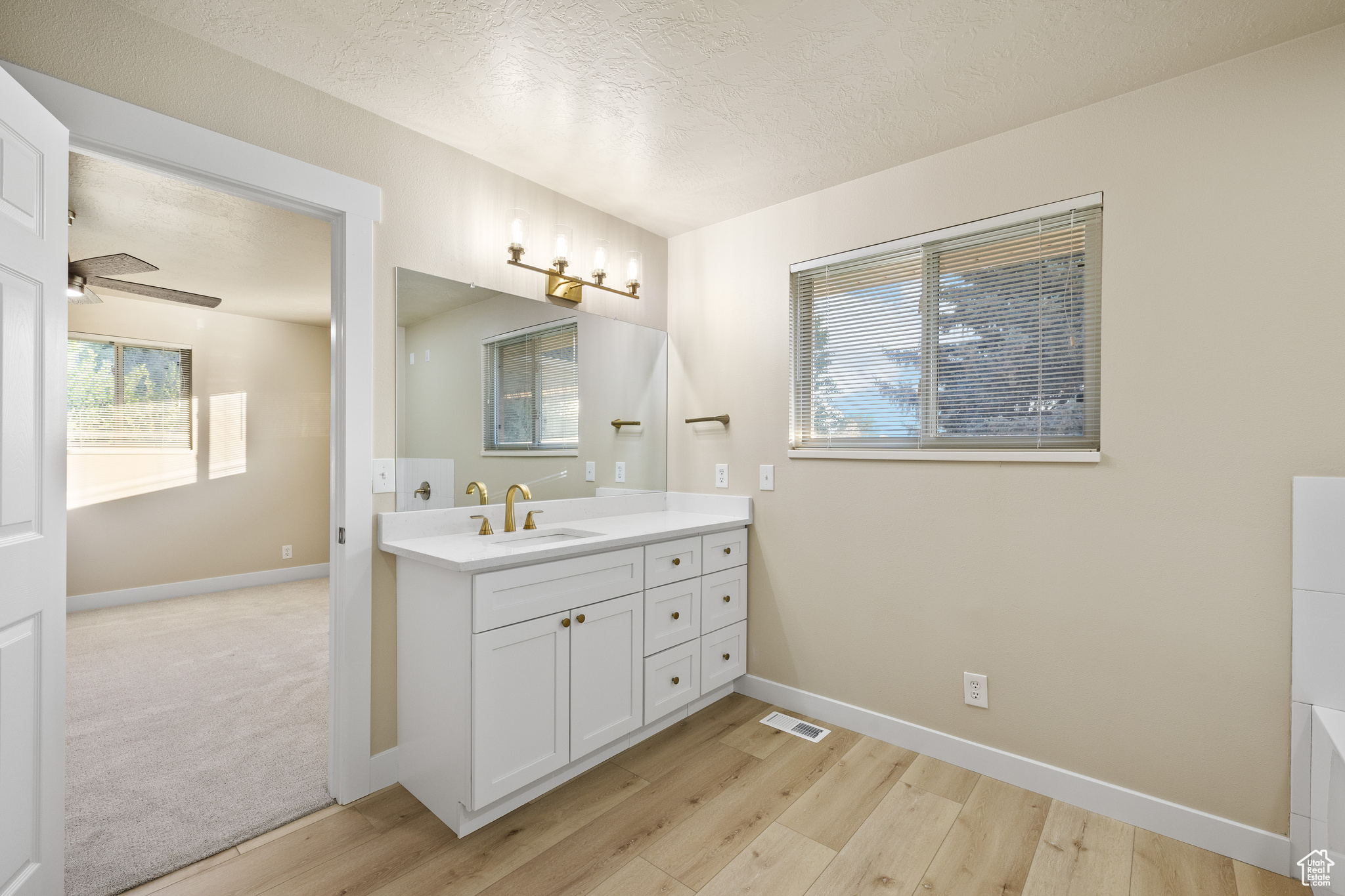 10861 N PANORAMA DR #11