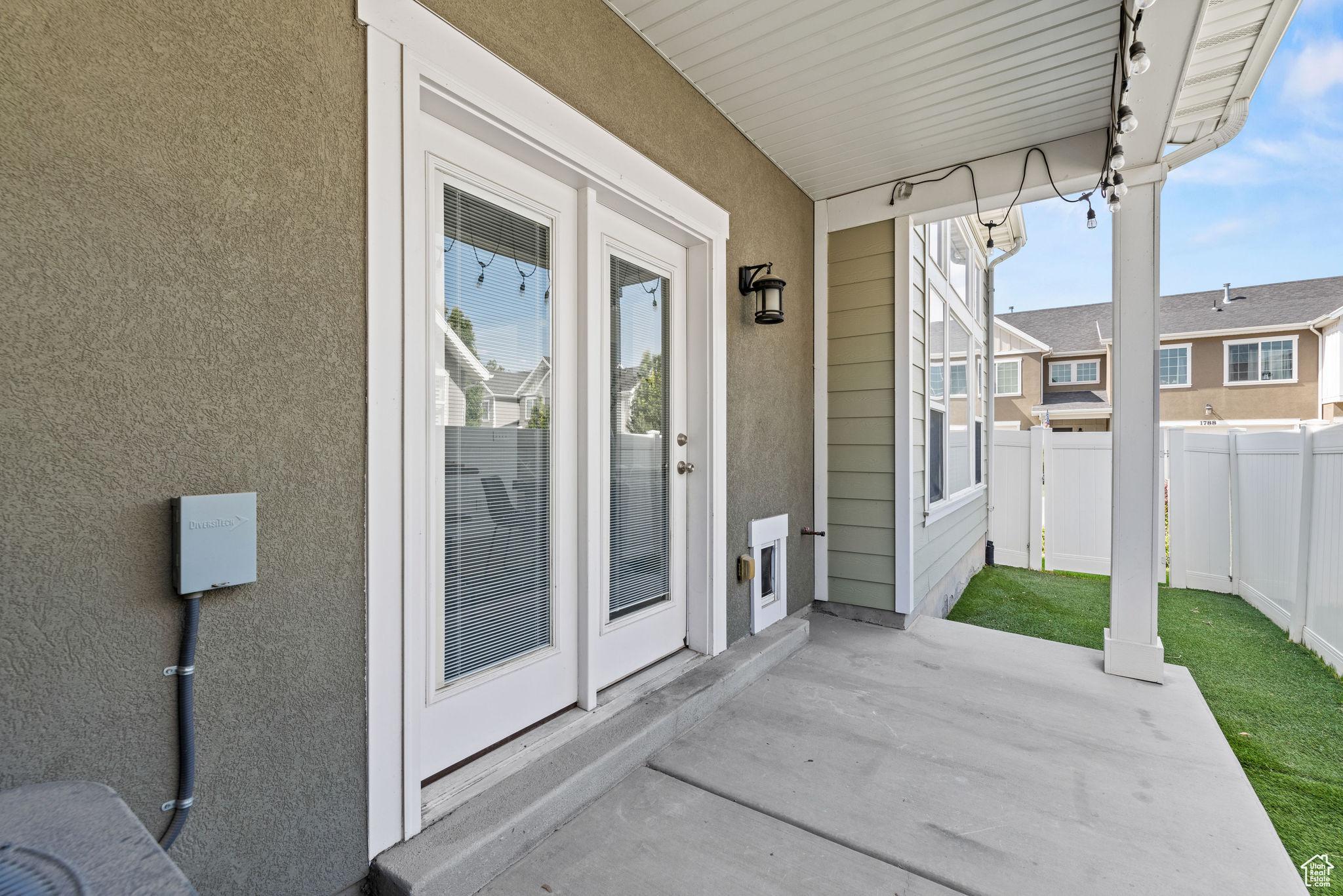 1793 W PARK WILLOW WAY