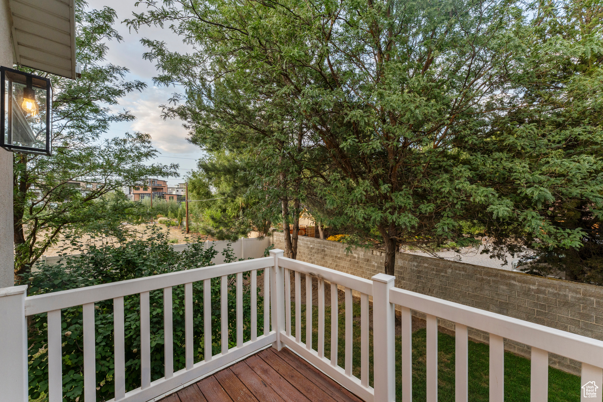 5037 S COTTON TREE LN