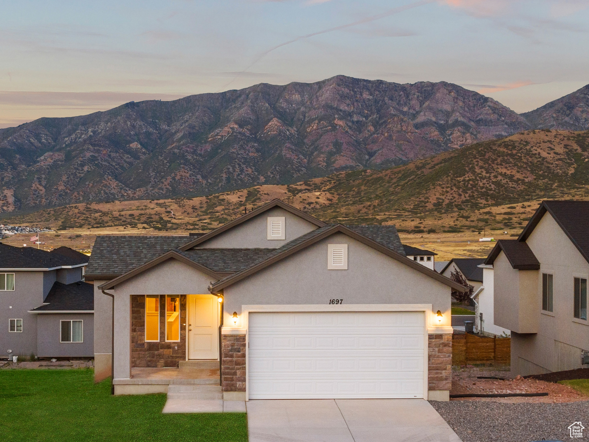 3864 S WOODLAND AVE #304