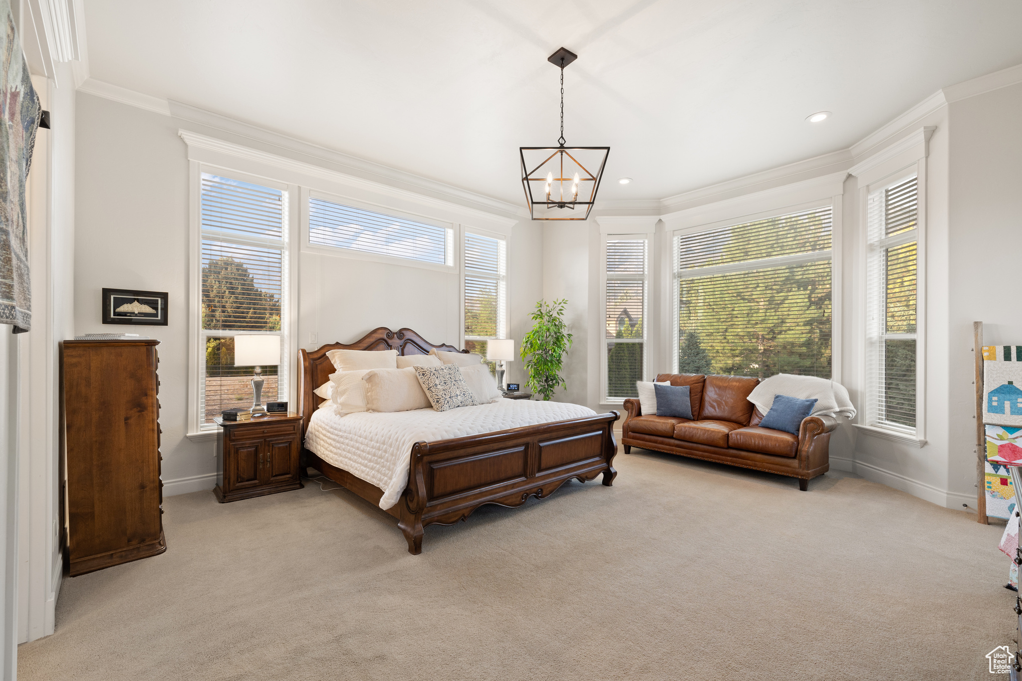 3524 GLENWOOD CIR