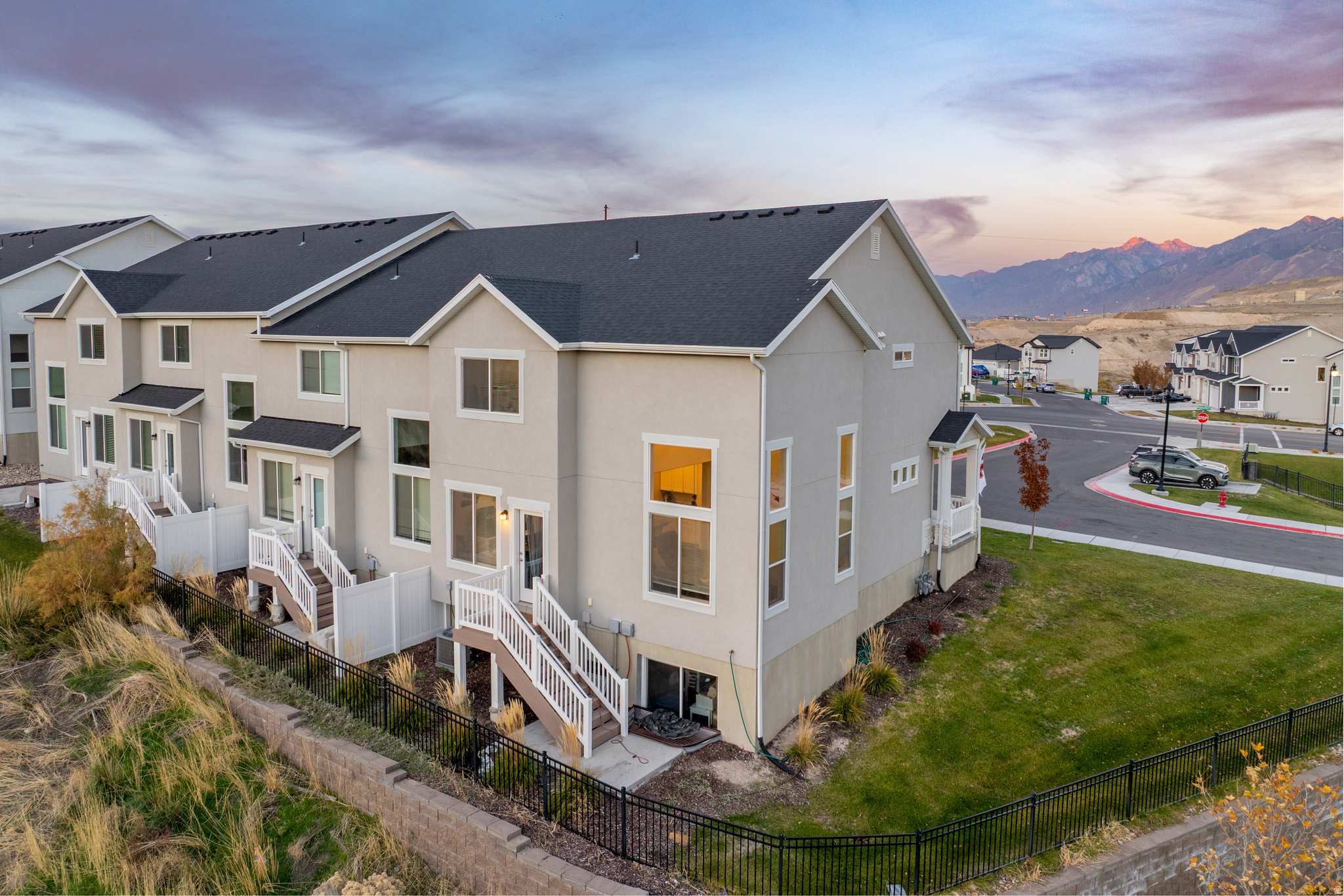 16444 S BULL SPRINGS LN