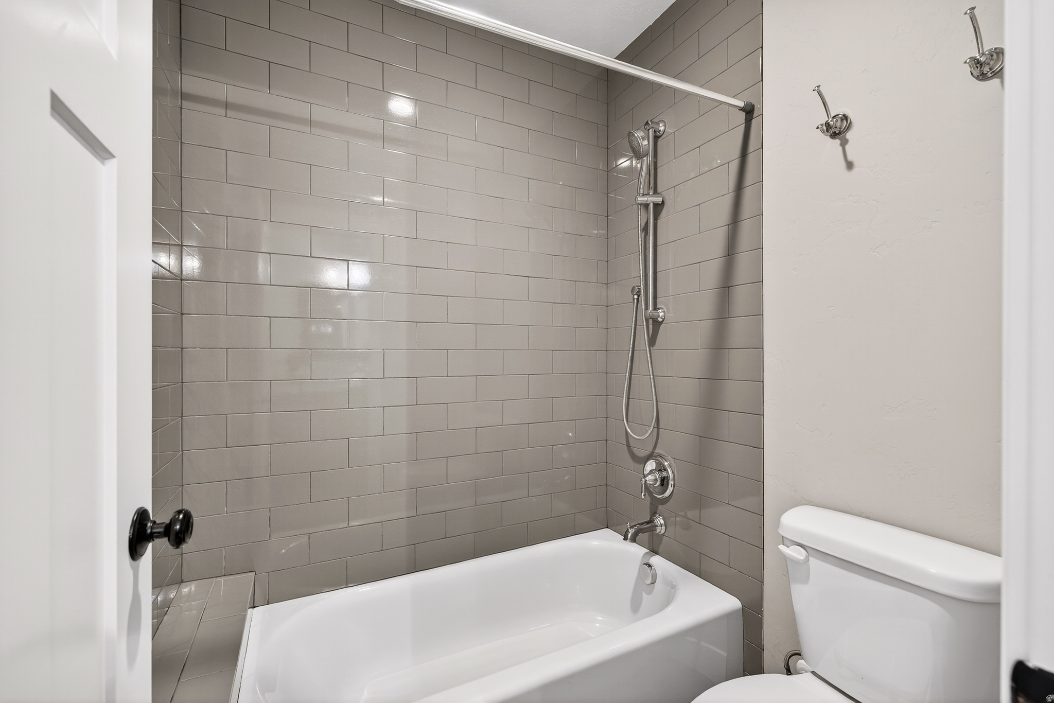 2628 E PRAIRIE VIEW DR