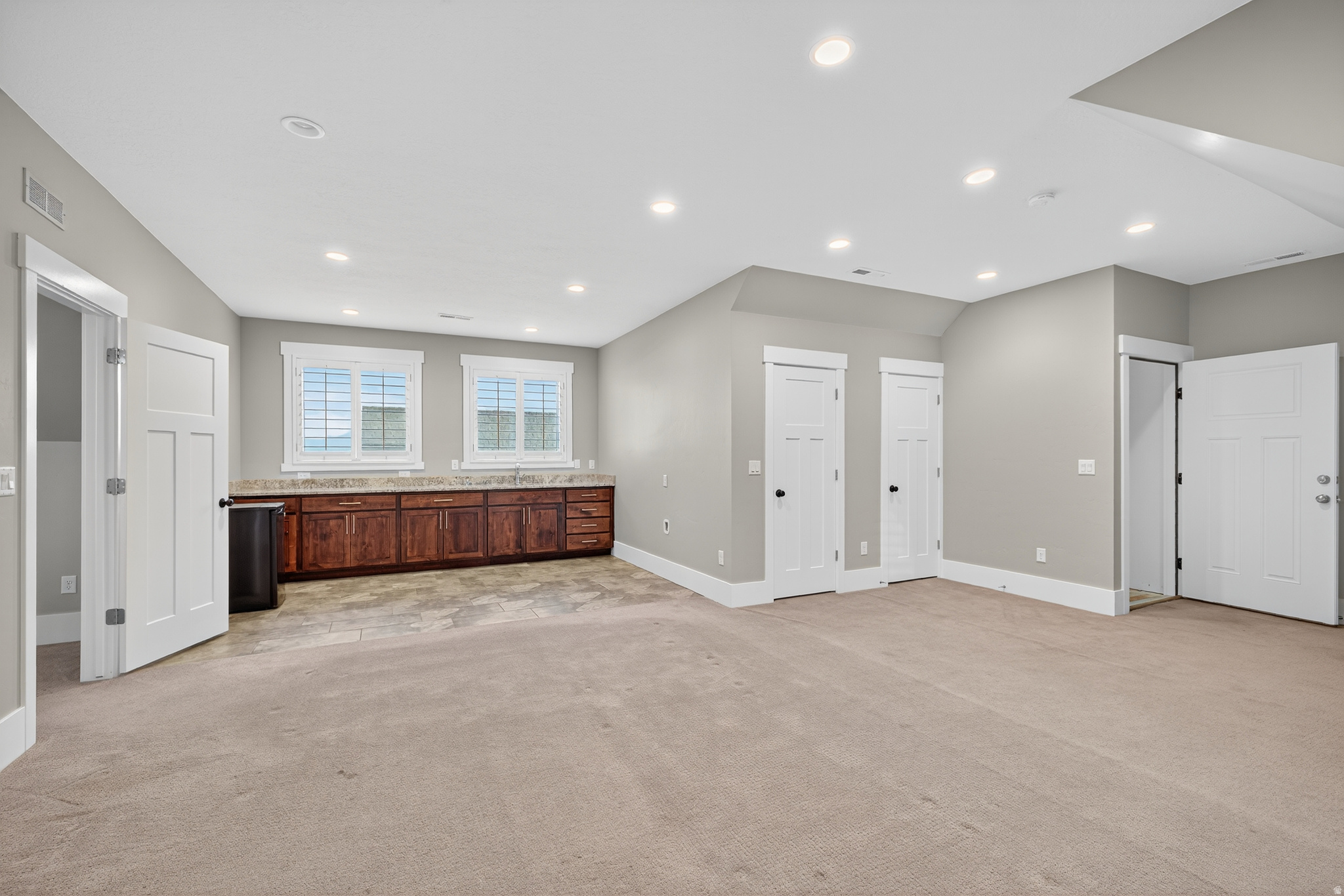 2628 E PRAIRIE VIEW DR