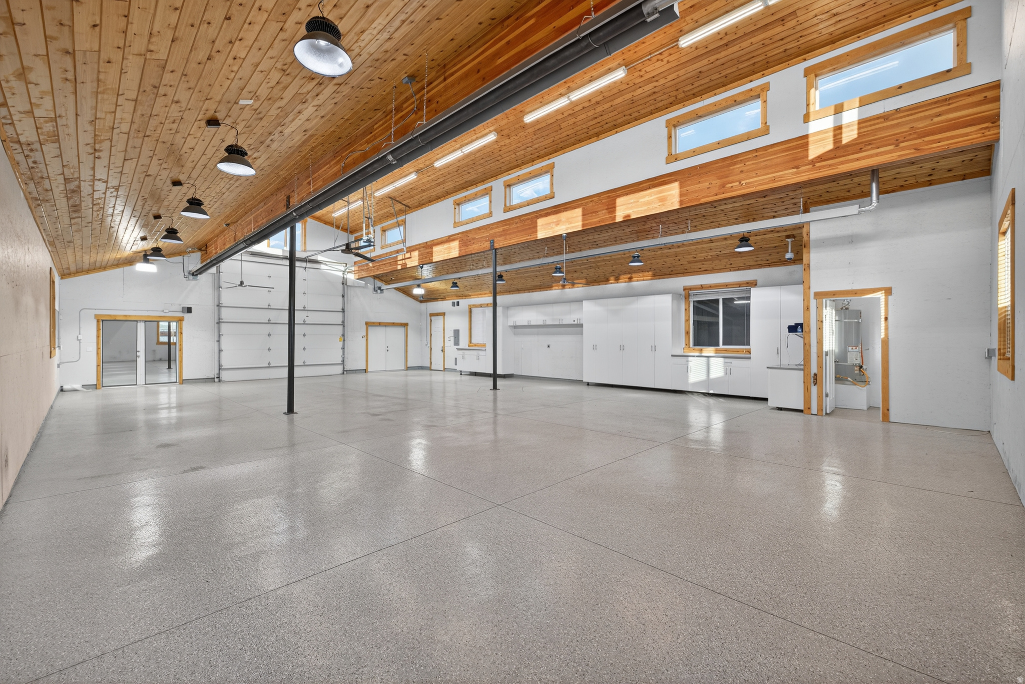 2628 E PRAIRIE VIEW DR