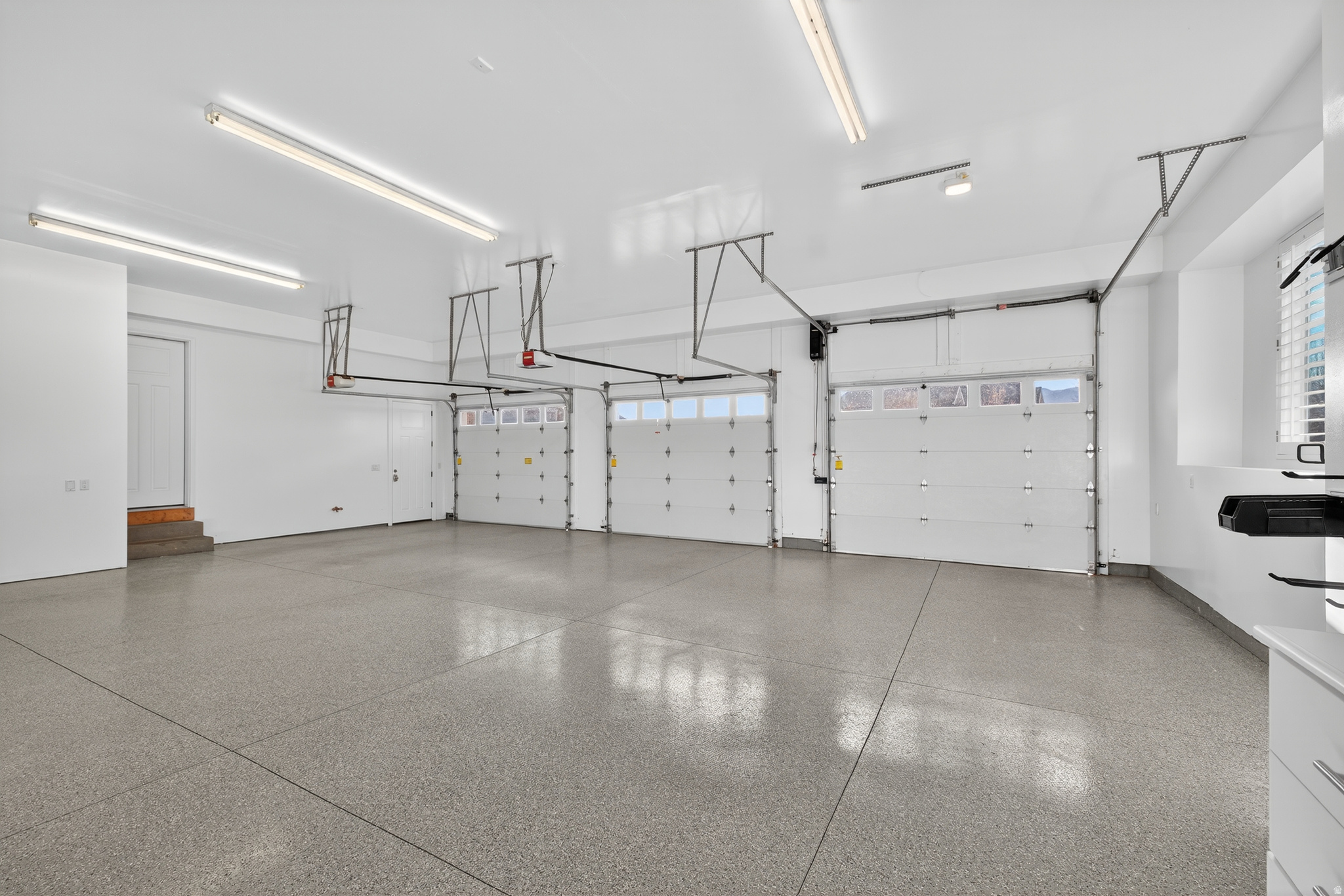 2628 E PRAIRIE VIEW DR