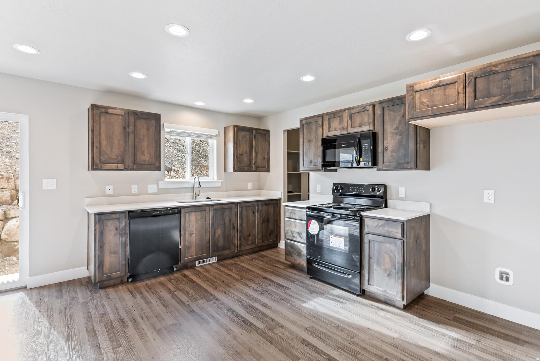 1648 S WINDSONG DR #367