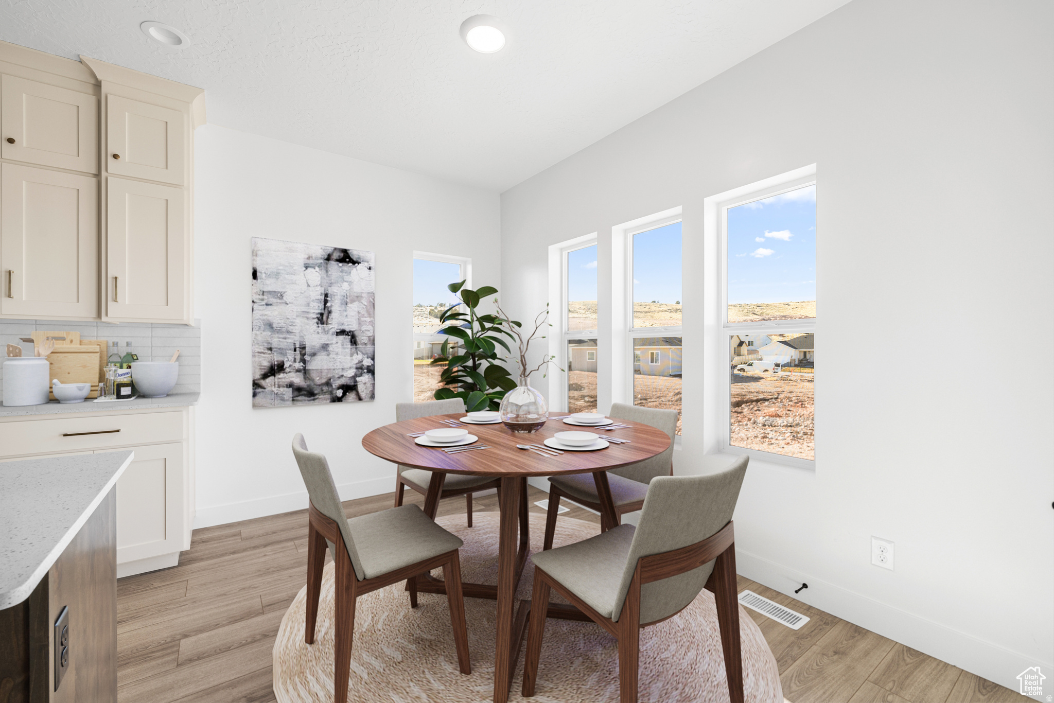 1666 S WINDSONG DR #365