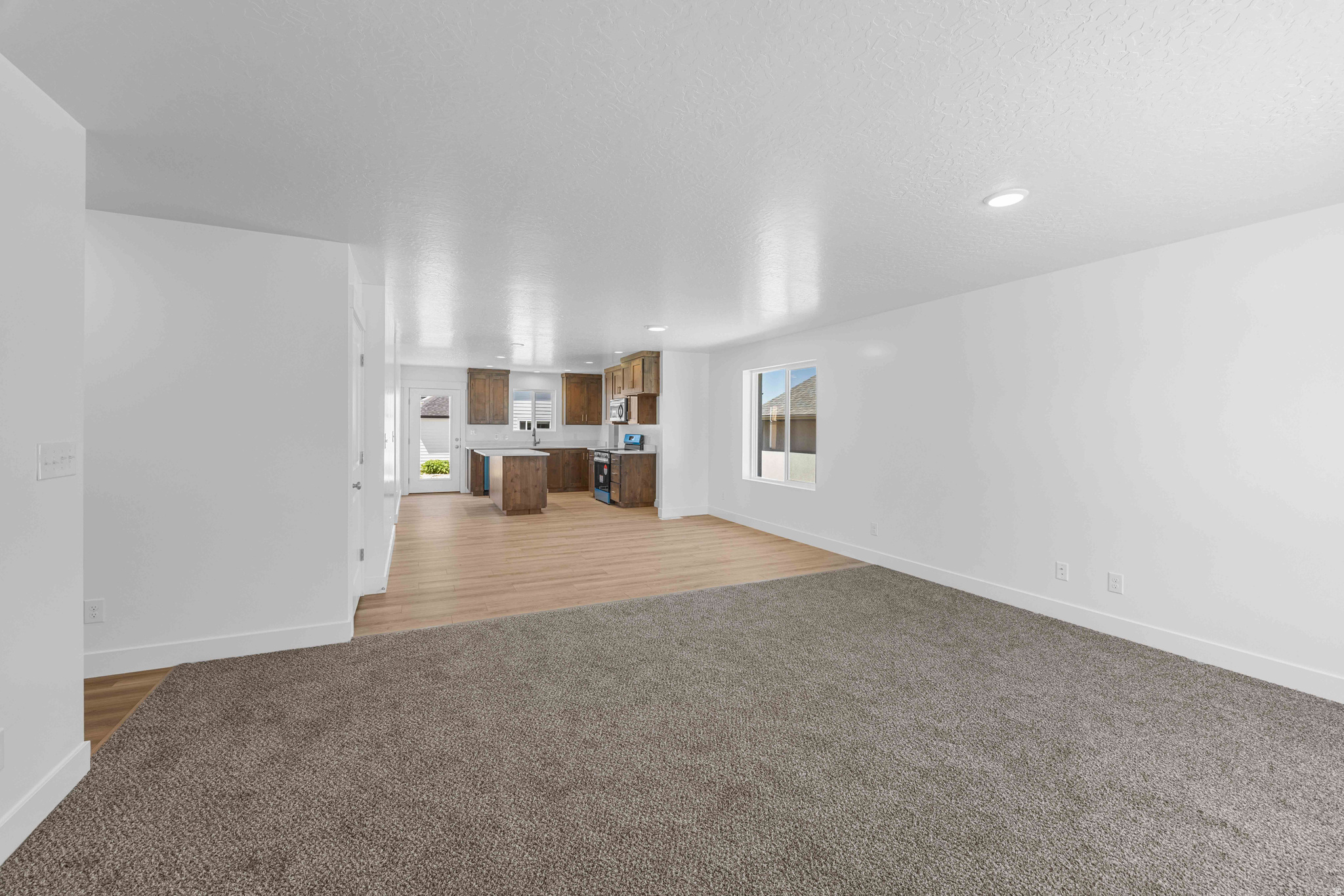 1498 S WINDSONG DR #258