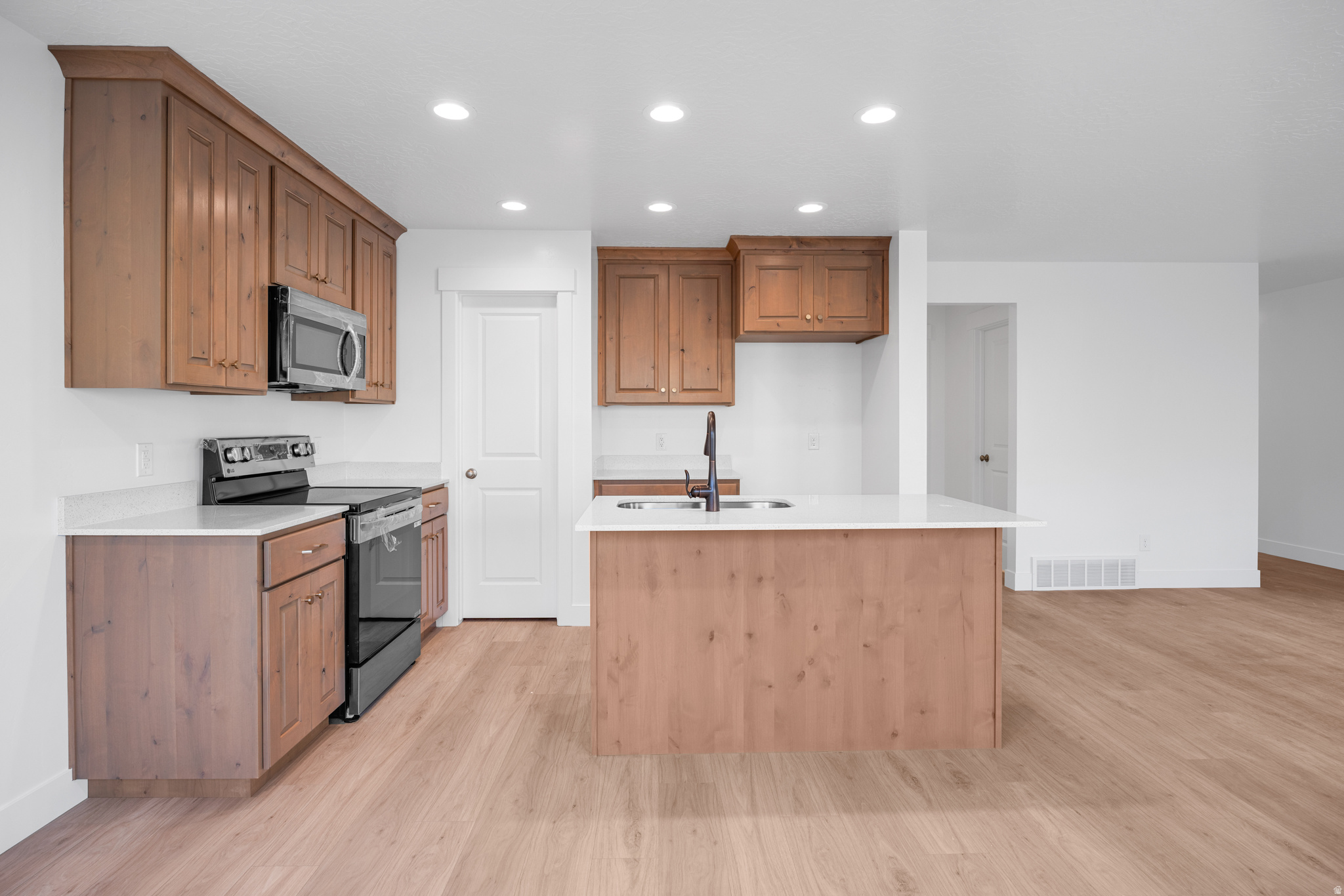 1627 S WHITE SAGE DR #332