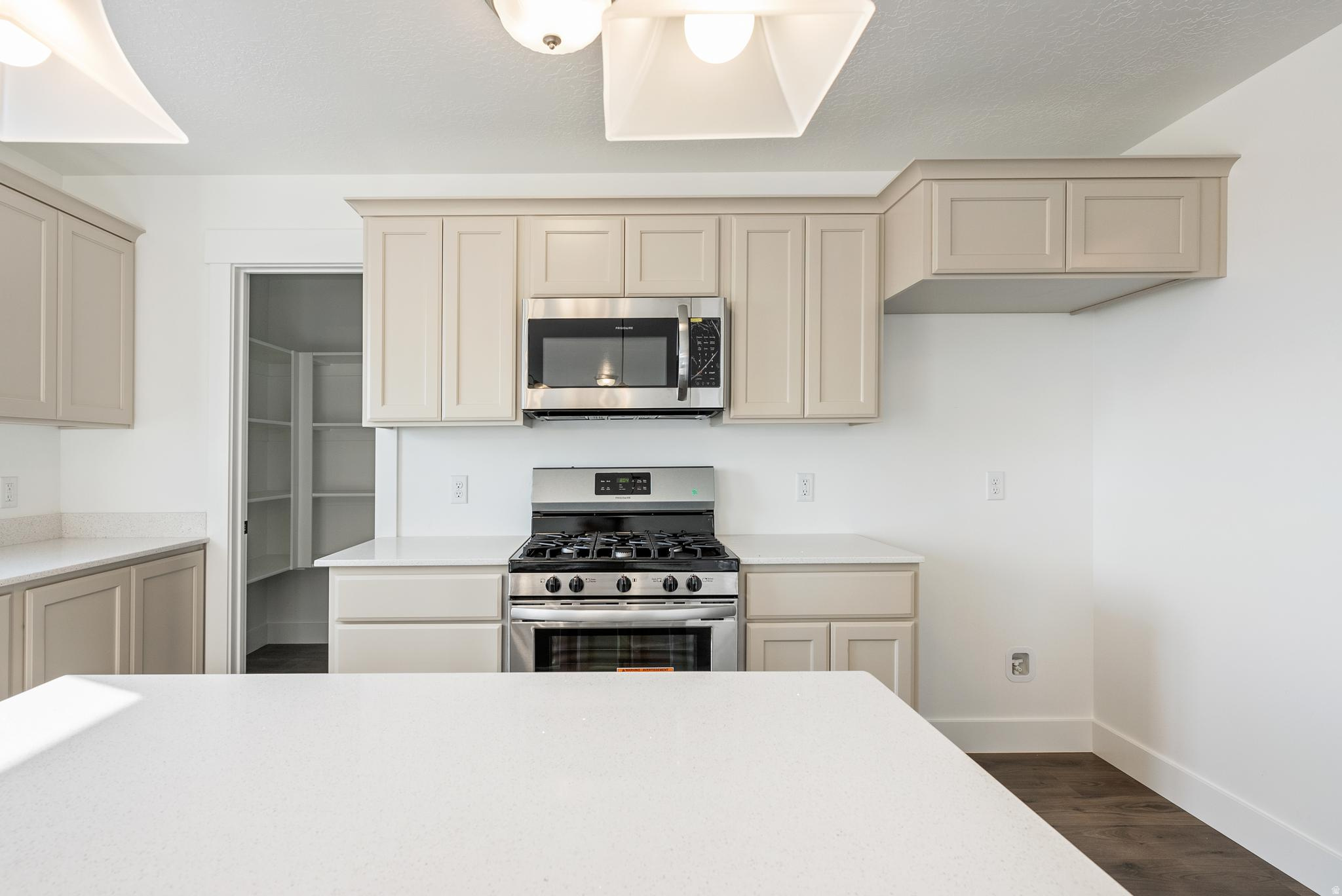 1671 S WINDSONG DR #SH374