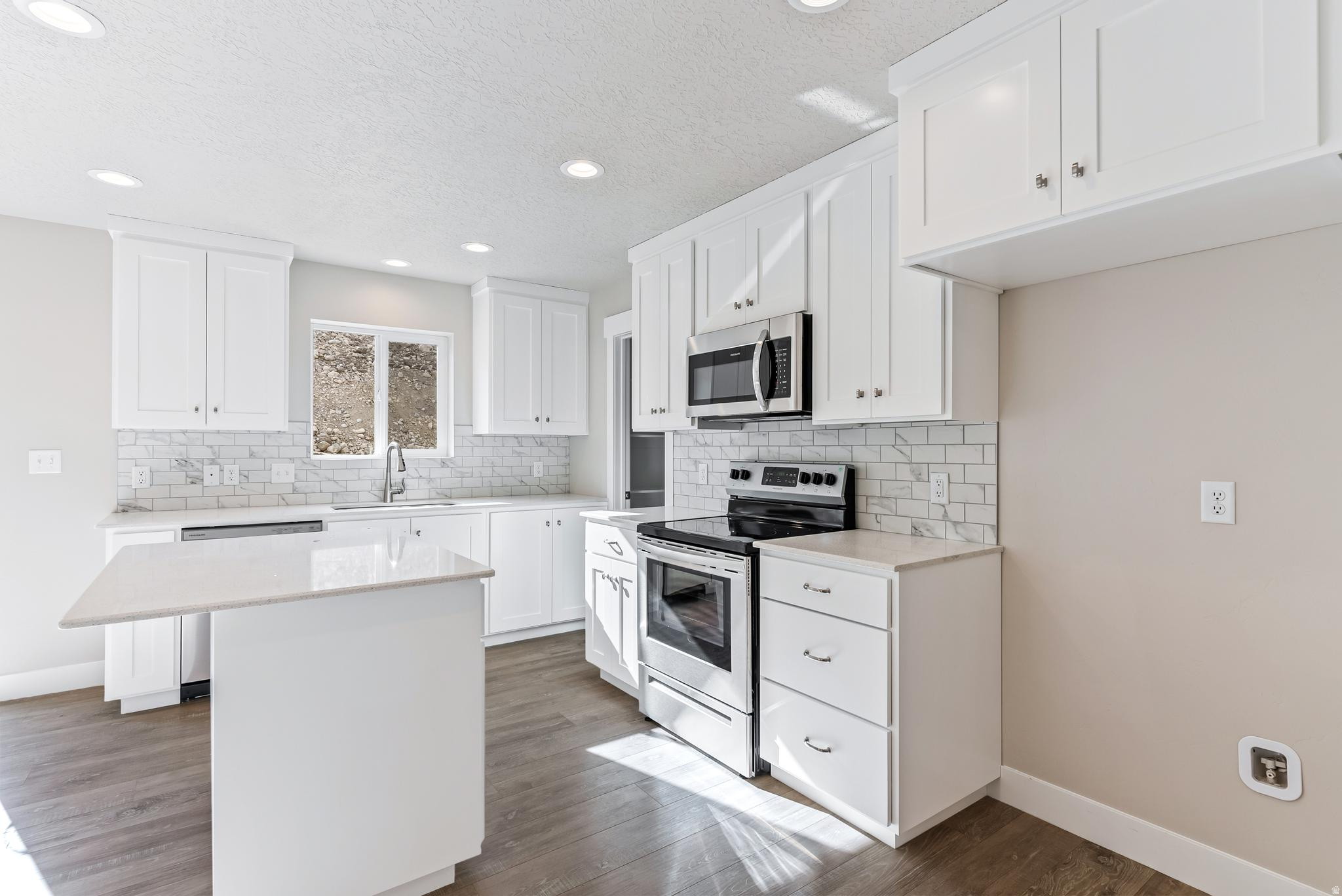 1733 S WINDSONG DR #SH380